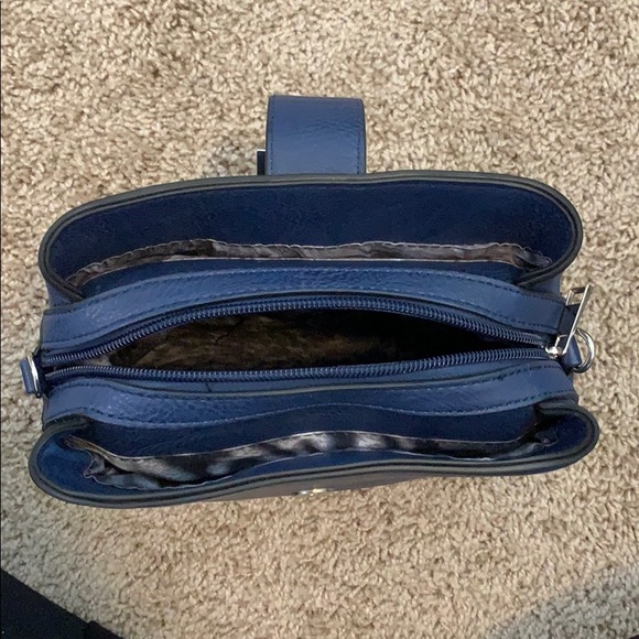 Navy Blue Purse - Picture 6 of 8
